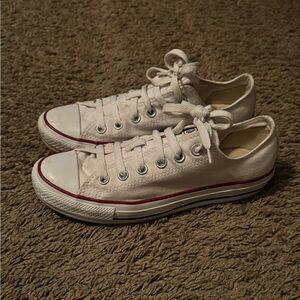 White Converse Women’s Sz 8